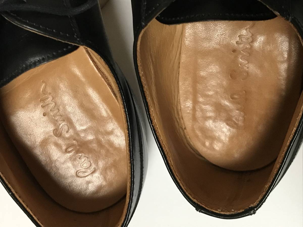 【中古品正規店購入】Paul Smith ポールスミス 革靴 シューズ 靴 黒 メンズ ビジネスシューズ_少しインソールの周りが浮いています。