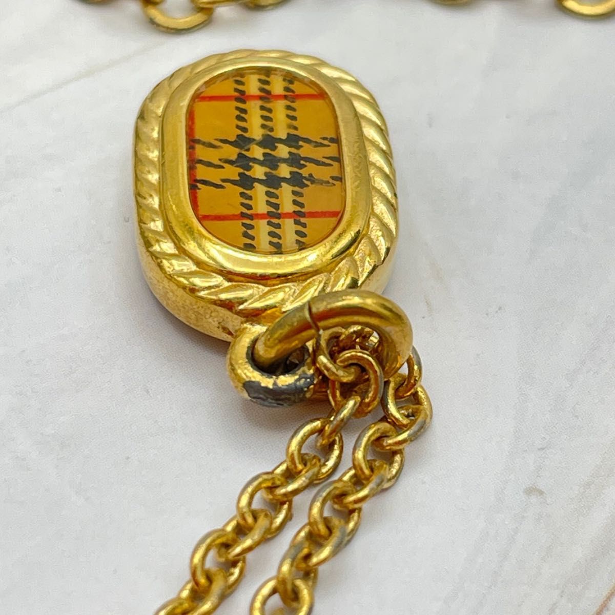 BURBERRY バーバリー ノバチェック プレート ネックレス|Yahoo BURBERRY バーバリー ノバチェック プレート ネックレス|Yahoo