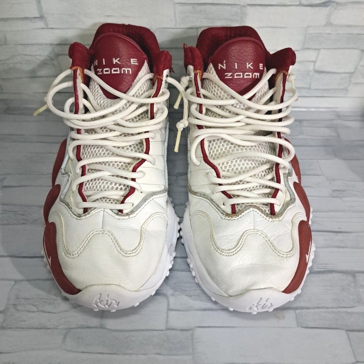 美品 激レア NIKE ZOOM UPTEMPO V PREMIUM 白 赤 バスケット 美品 激レア NIKE ZOOM UPTEMPO V PREMIUM 白 赤 バスケット