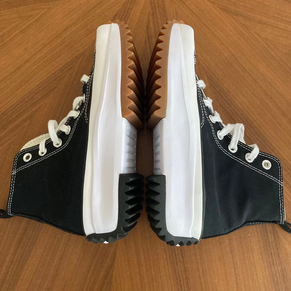 韓国限定 converseランスターハイク 厚底 22 5cm|Yahoo!フリマ 韓国限定 converseランスターハイク 厚底 22 5cm|Yahoo!フリマ