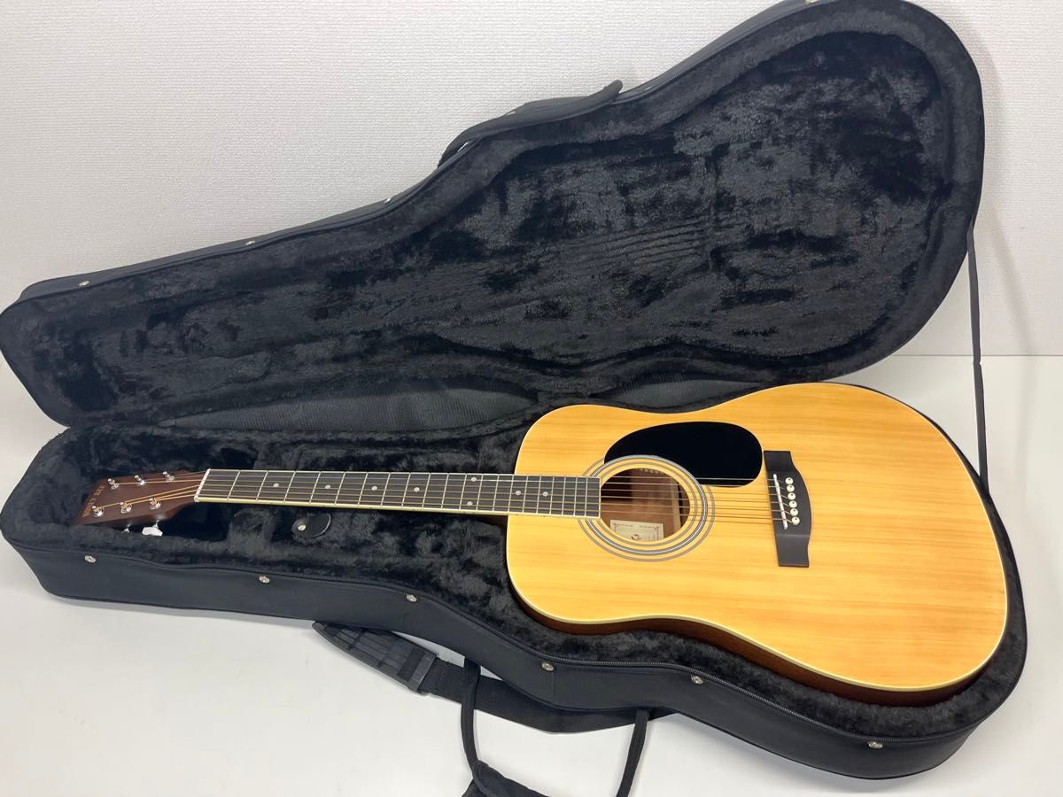美品 HONEY BEE W-15M N のアコースティックギター ハードケース 美品 HONEY BEE W-15M N のアコースティックギター ハードケース