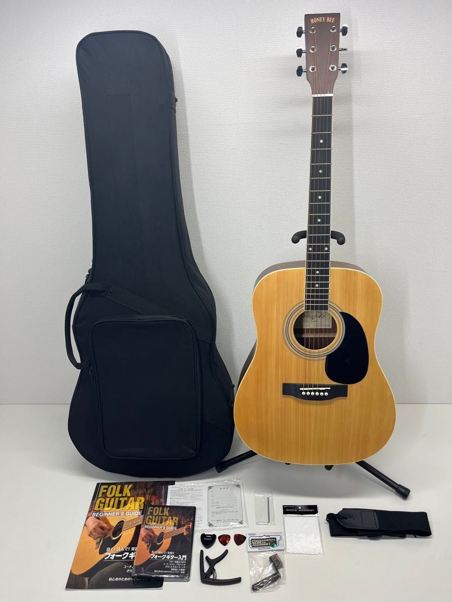 美品 HONEY BEE W-15M N のアコースティックギター ハードケース 美品 HONEY BEE W-15M N のアコースティックギター ハードケース