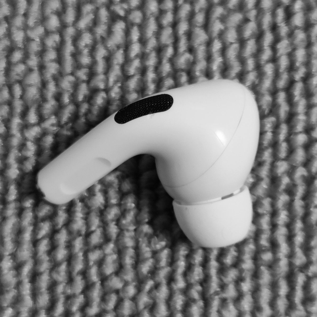 Apple AirPods Pro 片耳 R 片方 右耳 714|Yahoo!フリマ(旧 Apple AirPods Pro 片耳 R 片方 右耳 714|Yahoo!フリマ(旧
