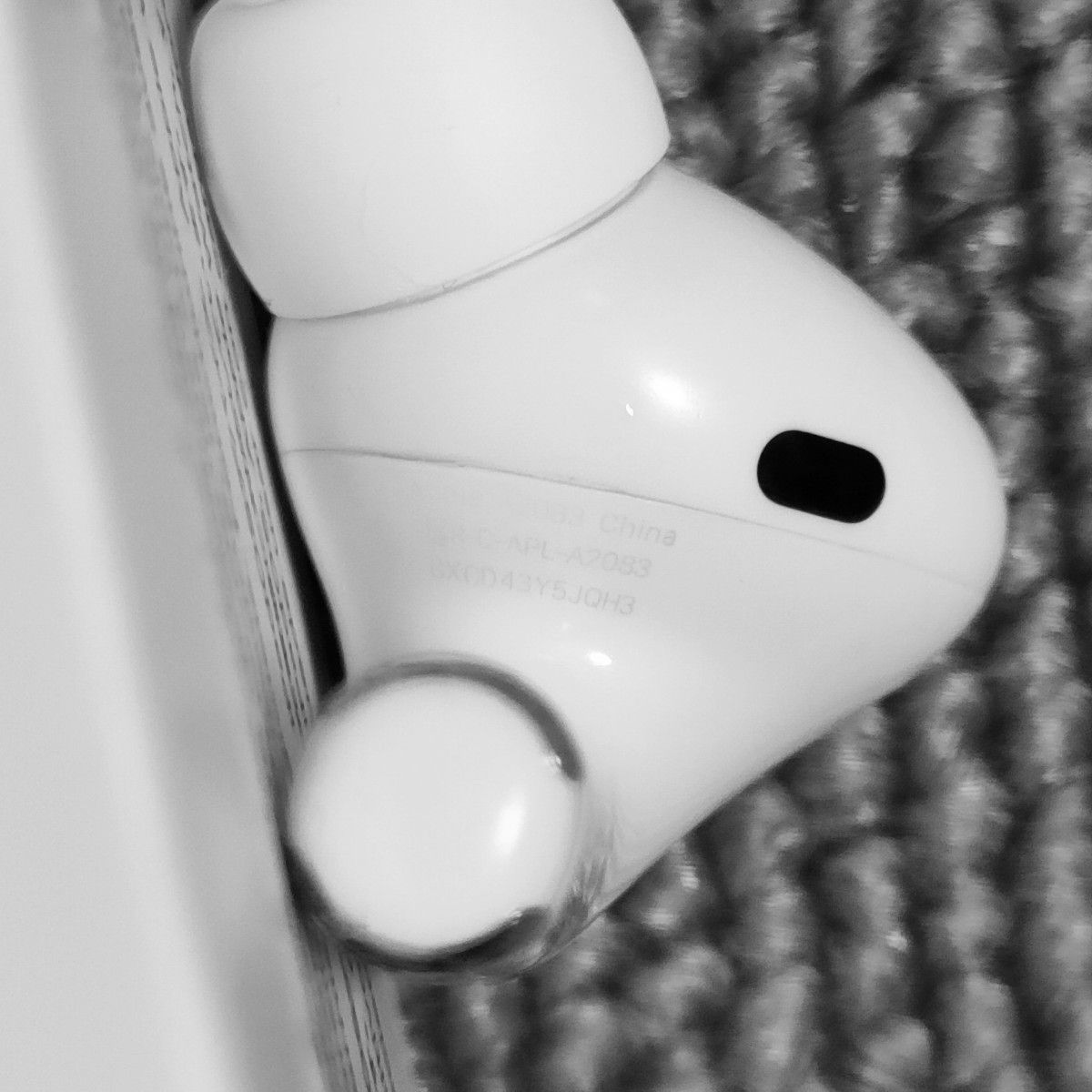 Apple AirPods Pro 片耳 R 片方 右耳 714|Yahoo!フリマ(旧 Apple AirPods Pro 片耳 R 片方 右耳 714|Yahoo!フリマ(旧
