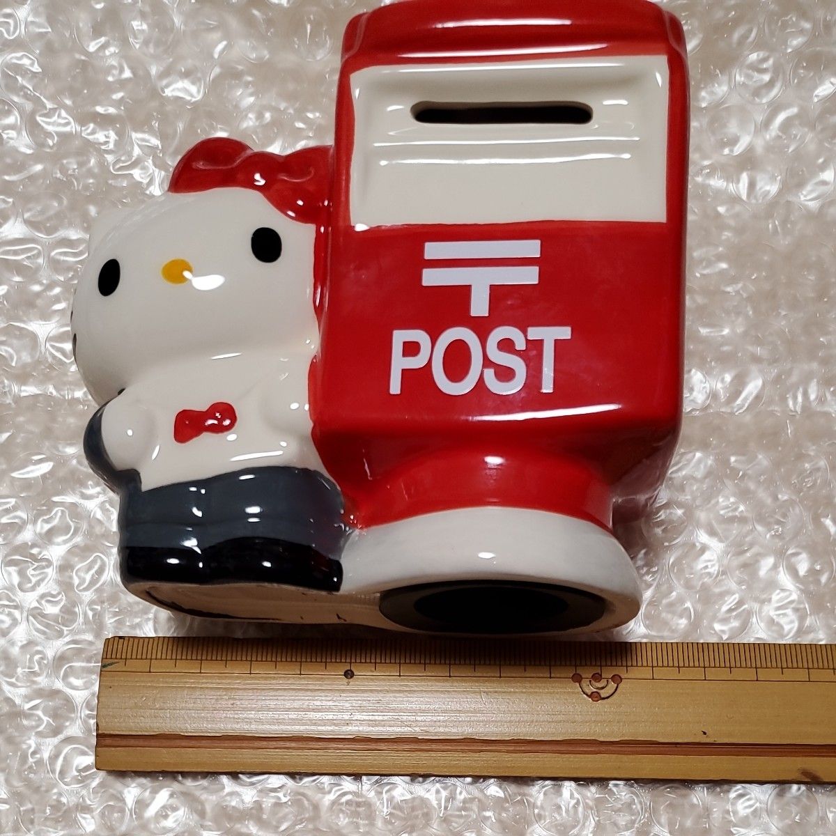 ☆未使用☆ハローキティ　セット 陶器　貯金箱 ノベルティ　郵便局　歯みがき粉しぼりスタンド　ハッピーセット　装飾品　インテリア