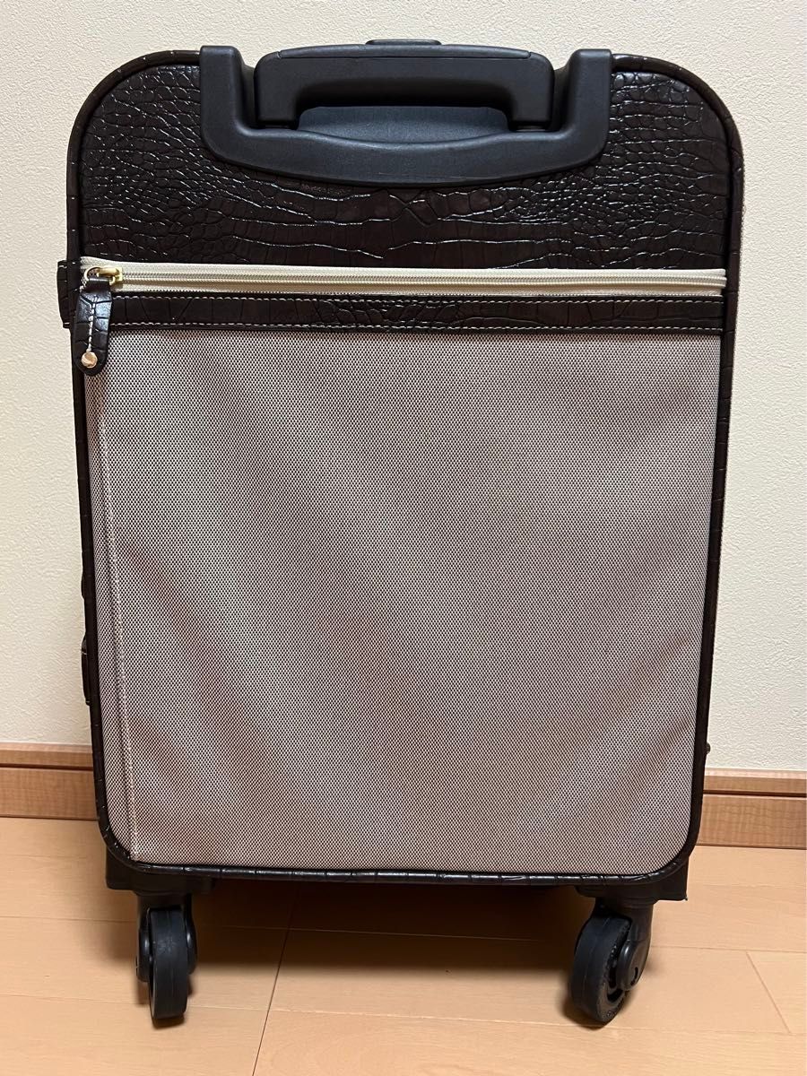 Swany スワニー トランクキャリー バッグ クロコダイル型押し Swany スワニー トランクキャリー バッグ クロコダイル型押し