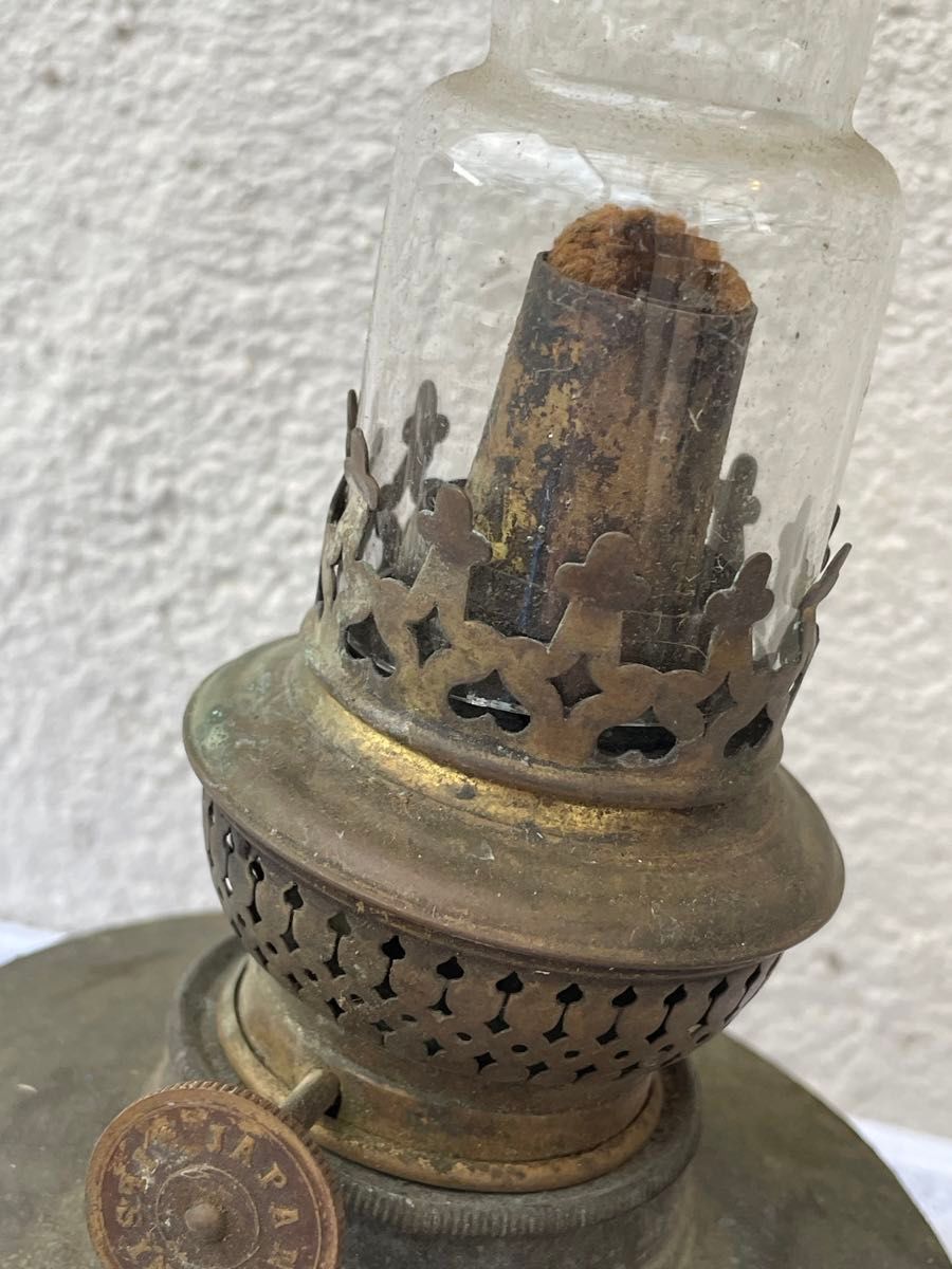 匿名配送】昭和レトロ アンティーク オイルランプ 金属製油壺 匿名配送】昭和レトロ アンティーク オイルランプ 金属製油壺