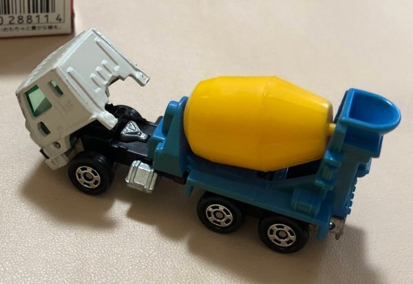 トミカ 日産ディーゼル ミキサー車 No.53 ミニカー TOMICA 同梱 トミカ 日産ディーゼル ミキサー車 No.53 ミニカー TOMICA 同梱
