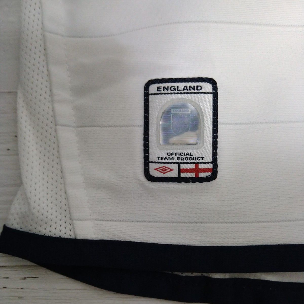 美品 アンブロ イングランド代表 03-05 ユニフォーム Mサイズ 美品 アンブロ イングランド代表 03-05 ユニフォーム Mサイズ