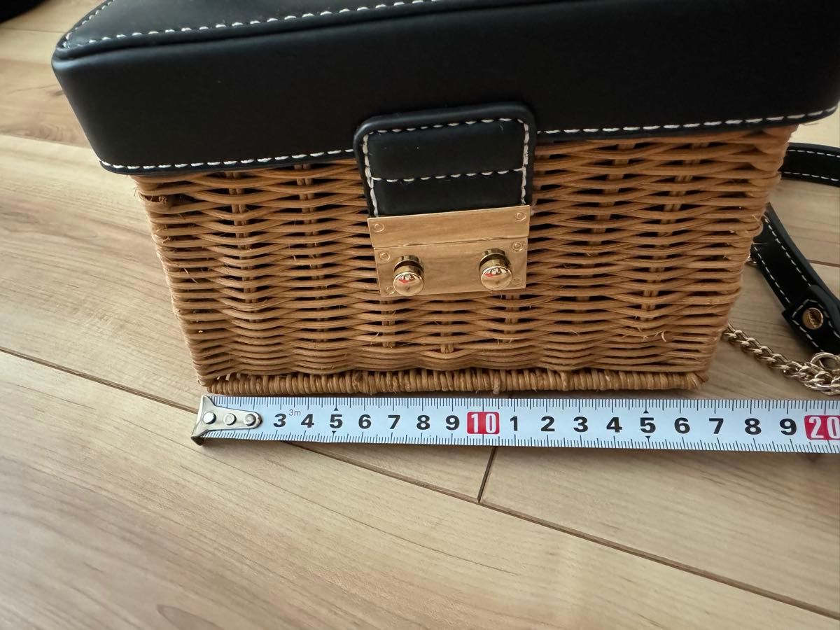 ZARA ザラ かごバッグ カゴバッグ ショルダー バッグ ラタン 黒 ZARA ザラ かごバッグ カゴバッグ ショルダー バッグ ラタン 黒