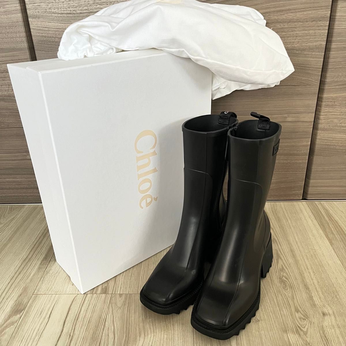 Chloe クロエ レインブーツ 38サイズ ブラック 美品|Yahoo Chloe クロエ レインブーツ 38サイズ ブラック 美品|Yahoo