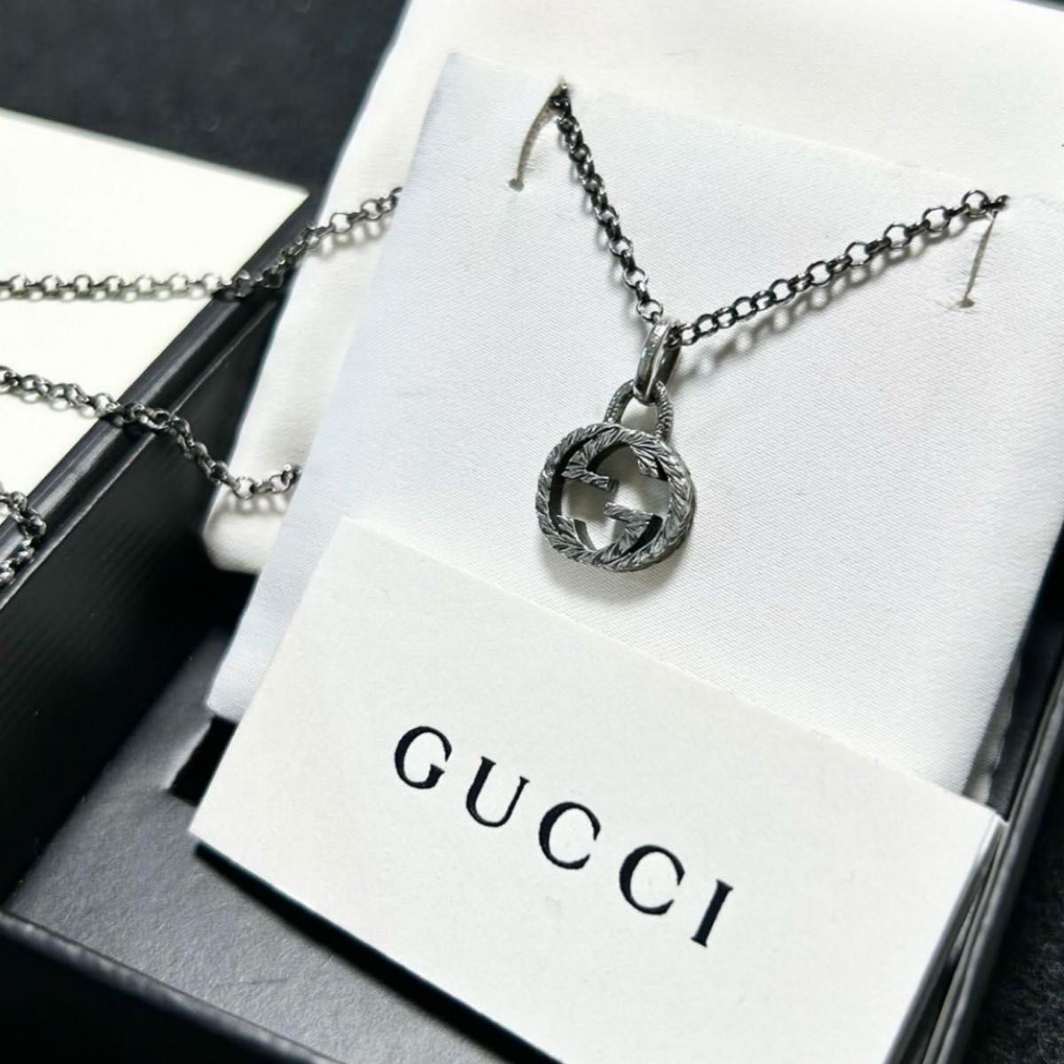 GUCCI グッチ インターロッキング ダブルG ネックレス 燻し GUCCI グッチ インターロッキング ダブルG ネックレス 燻し