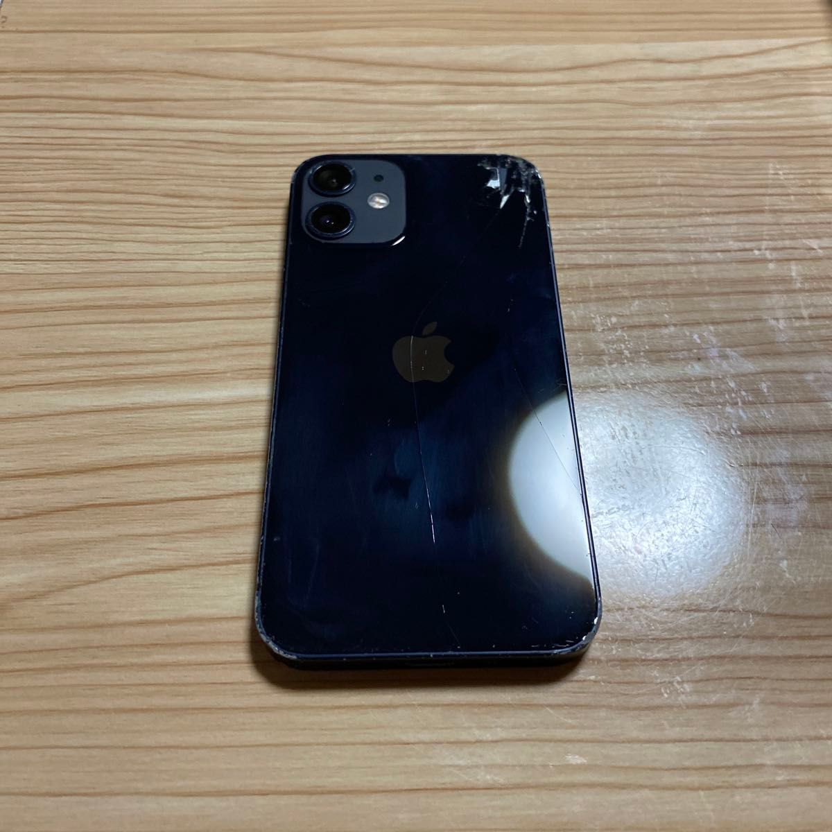 18536 iPhone12 mini 64GB ブラック SIMフリー ジャンク品 本体 18536 iPhone12 mini 64GB ブラック SIMフリー ジャンク品 本体