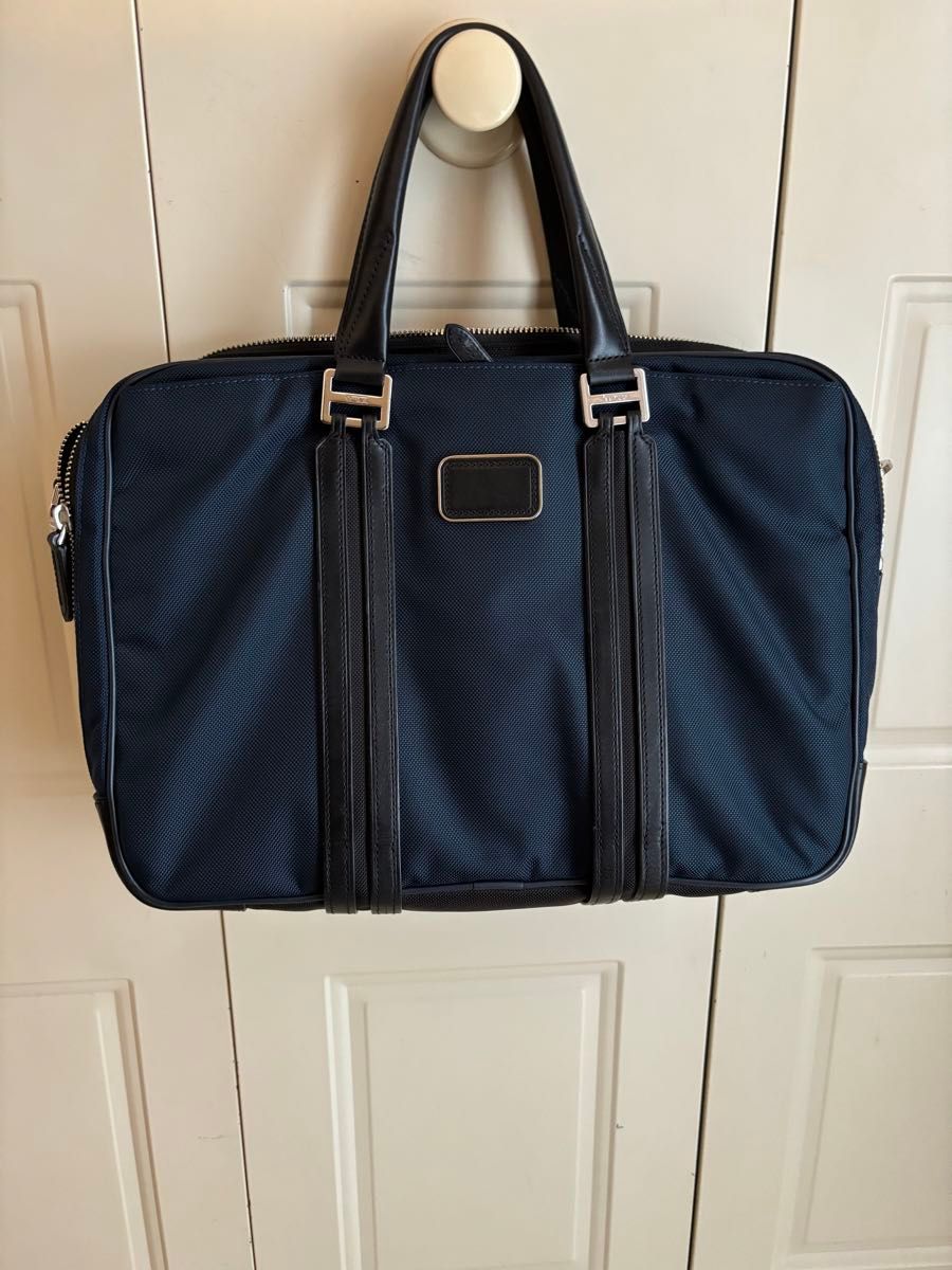 美品】TUMI JARVIS デラックスラップトップ・ブリーフ|Yahoo 美品】TUMI JARVIS デラックスラップトップ・ブリーフ|Yahoo