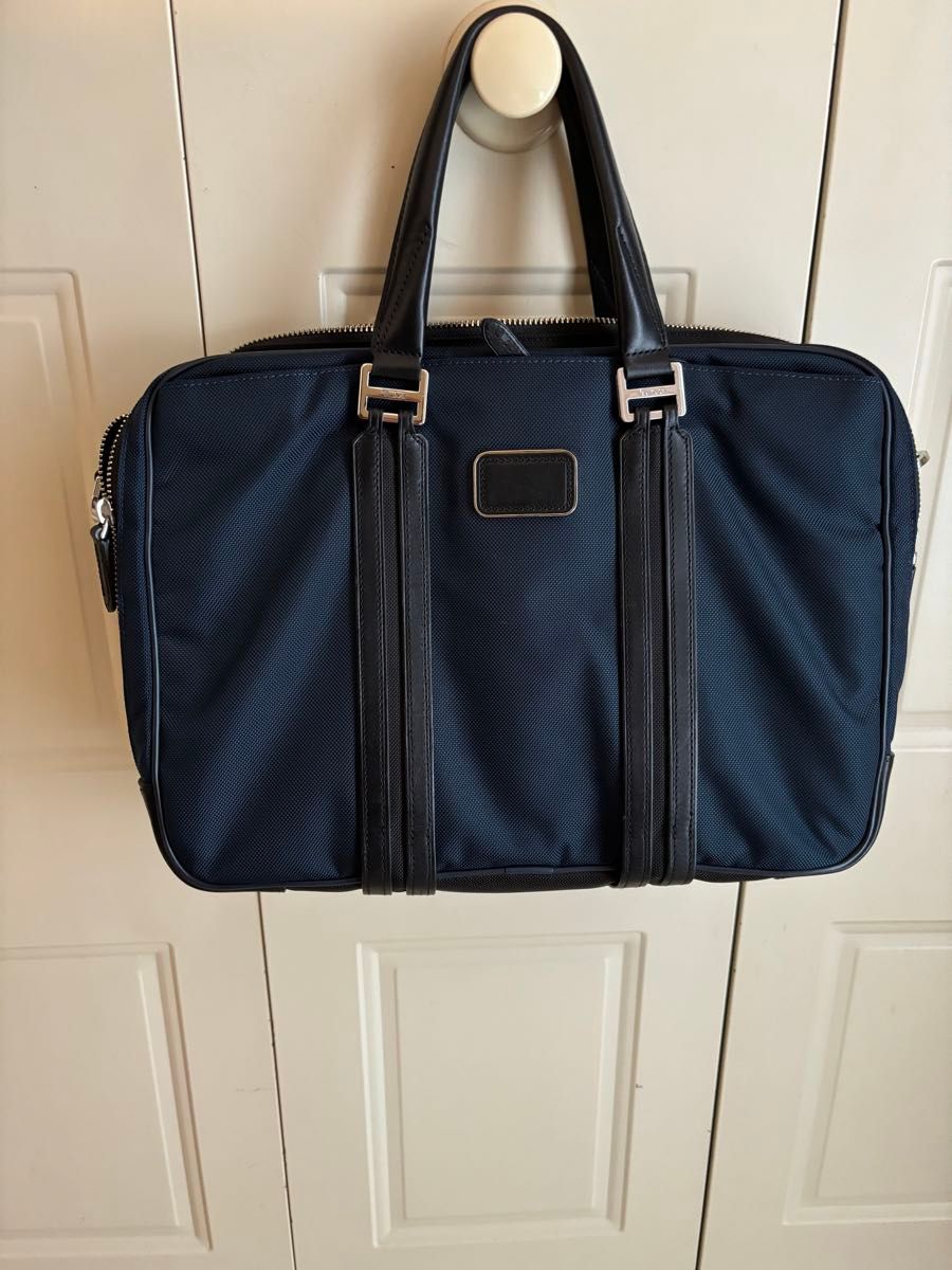 美品】TUMI JARVIS デラックスラップトップ・ブリーフ|Yahoo 美品】TUMI JARVIS デラックスラップトップ・ブリーフ|Yahoo