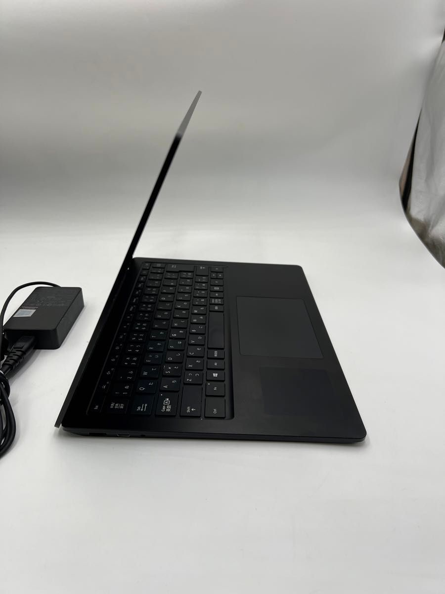 Surface Laptop 3 13 5インチ マットブラック 第 10 世代i7 Surface Laptop 3 13 5インチ マットブラック 第 10 世代i7