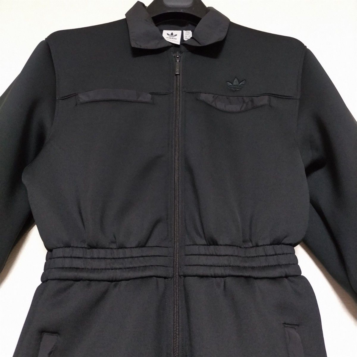adidas Spacer Jumpsuit with Nylon Pocket Overlays ジャンプ adidas Spacer Jumpsuit with Nylon Pocket Overlays ジャンプ
