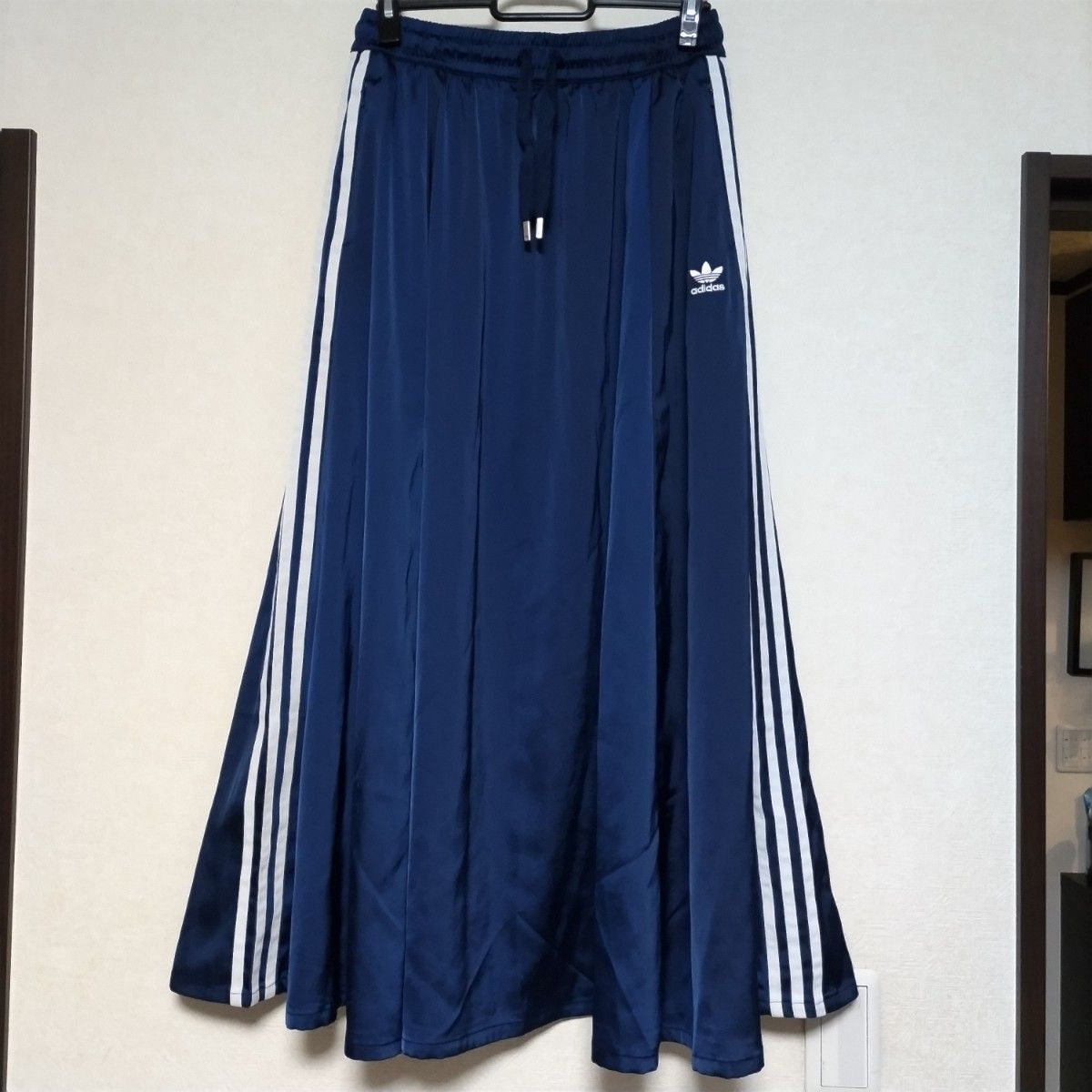 adidas アディダス LONG SATIN SKIRT ロング サテン スカート adidas アディダス LONG SATIN SKIRT ロング サテン スカート