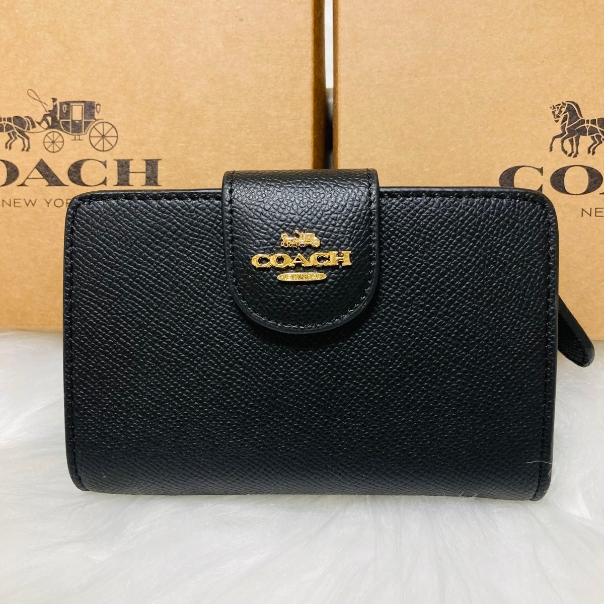 新品】COACH コーチ 二つ折り財布 クロスグレインミディアム 新品】COACH コーチ 二つ折り財布 クロスグレインミディアム