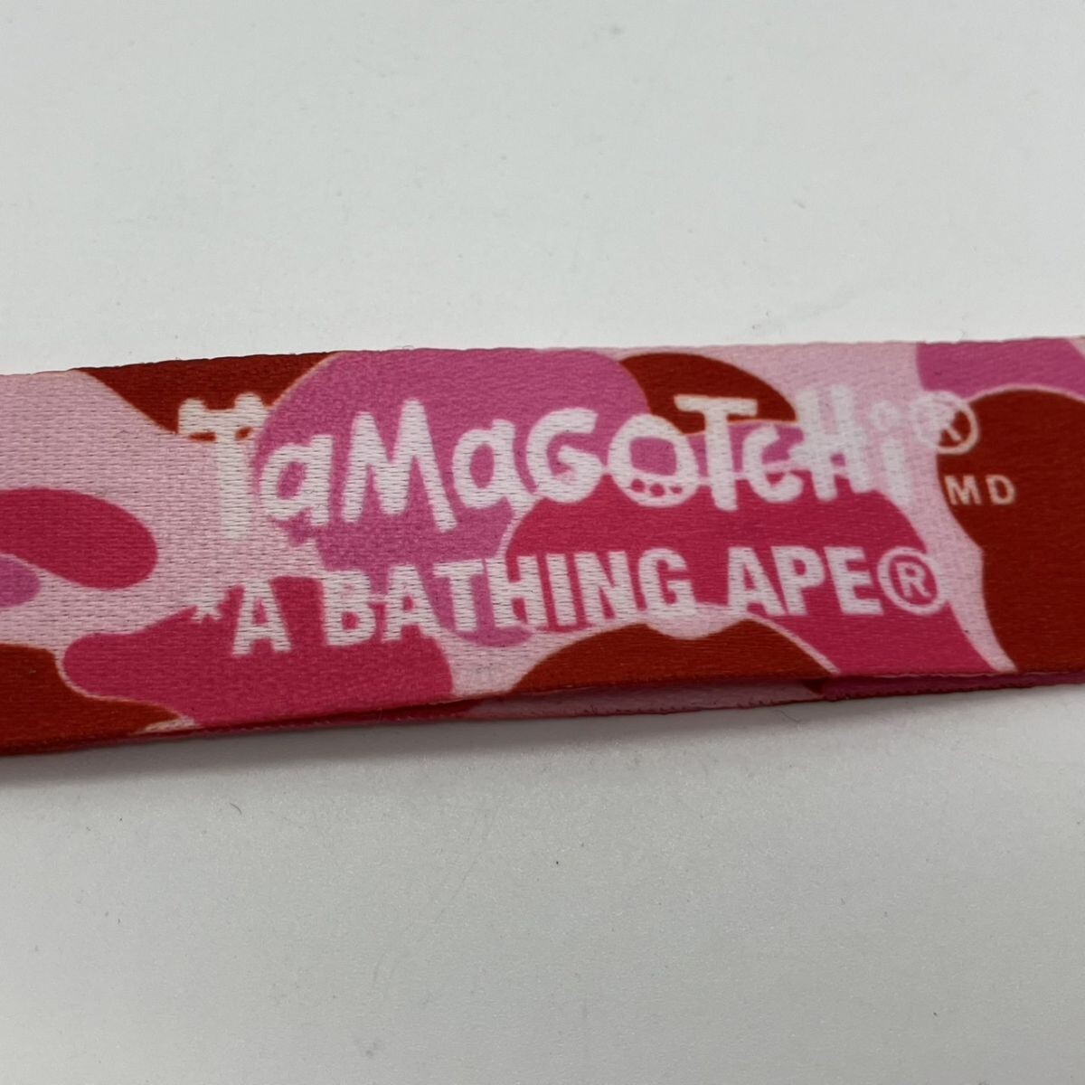 Y023-W6-2026 BANDAI バンダイ たまごっち A BATHING APE エイプ Y023-W6-2026 BANDAI バンダイ たまごっち A BATHING APE エイプ
