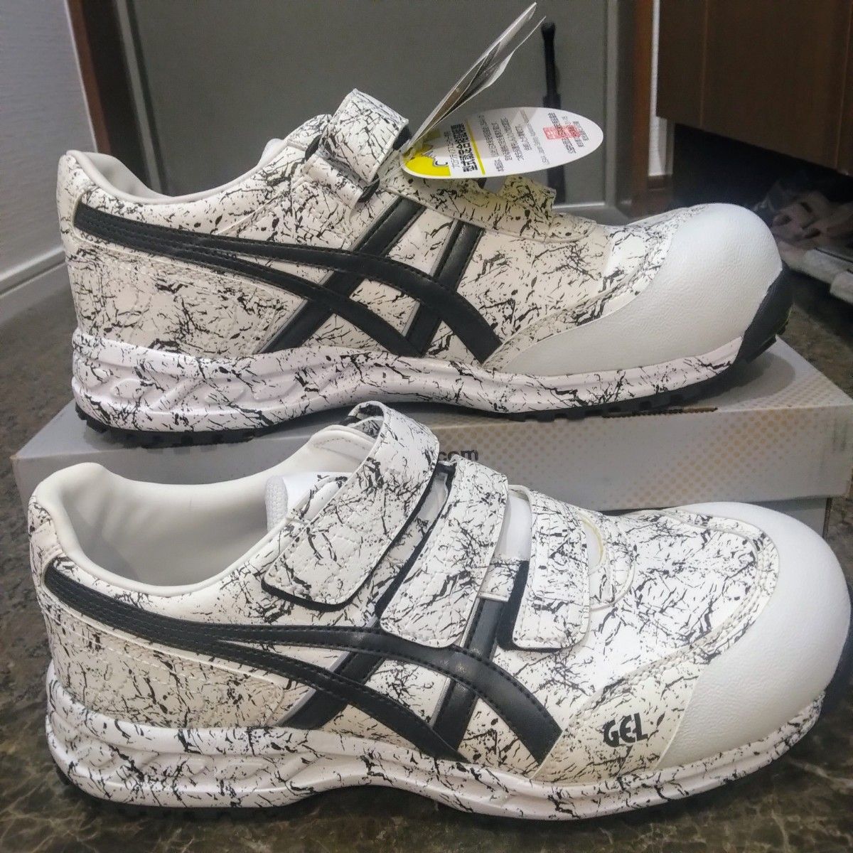 限定3000足・新品】ASICS アシックス ウインジョブ スプラッシュ 限定3000足・新品】ASICS アシックス ウインジョブ スプラッシュ