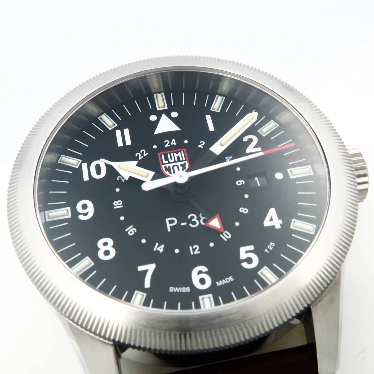 Luminox ルミノックス XA 9521 P38 LIGHTNING GMT機能 Luminox ルミノックス XA 9521 P38 LIGHTNING GMT機能