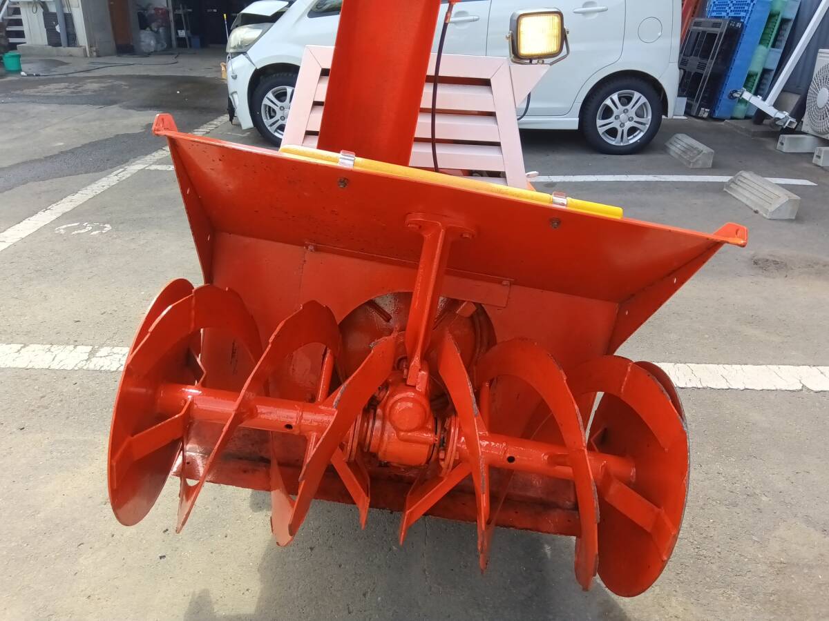 Yahoo!オークション - 宮城県発 クボタ 除雪機 KSR9WR セル始動 Yahoo!オークション - 宮城県発 クボタ 除雪機 KSR9WR セル始動