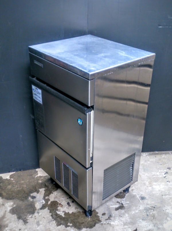 ホシザキ全自動製氷機 IM-35L-1 製氷能力35Kg/日 メンテ済中古 ホシザキ 全自動製氷機 IM-35L-1 製氷能力35Kg/日 メンテ済 中古