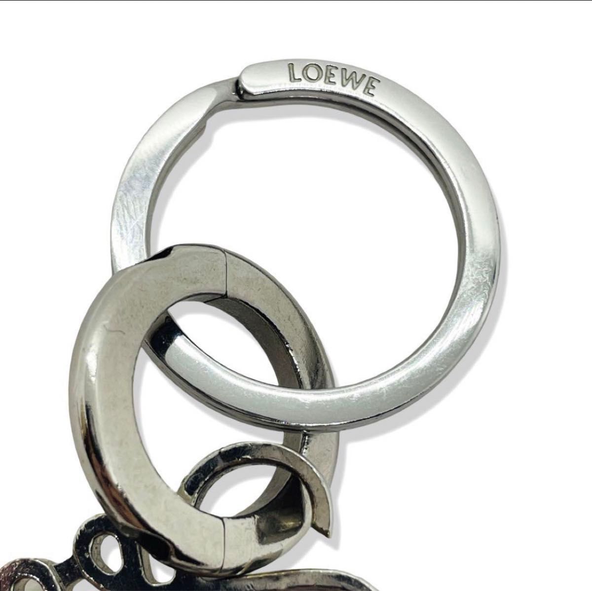 一点物 正規品 LOEWE ロエベ アナグラム チャーム シルバー 一点物 正規品 LOEWE ロエベ アナグラム チャーム シルバー