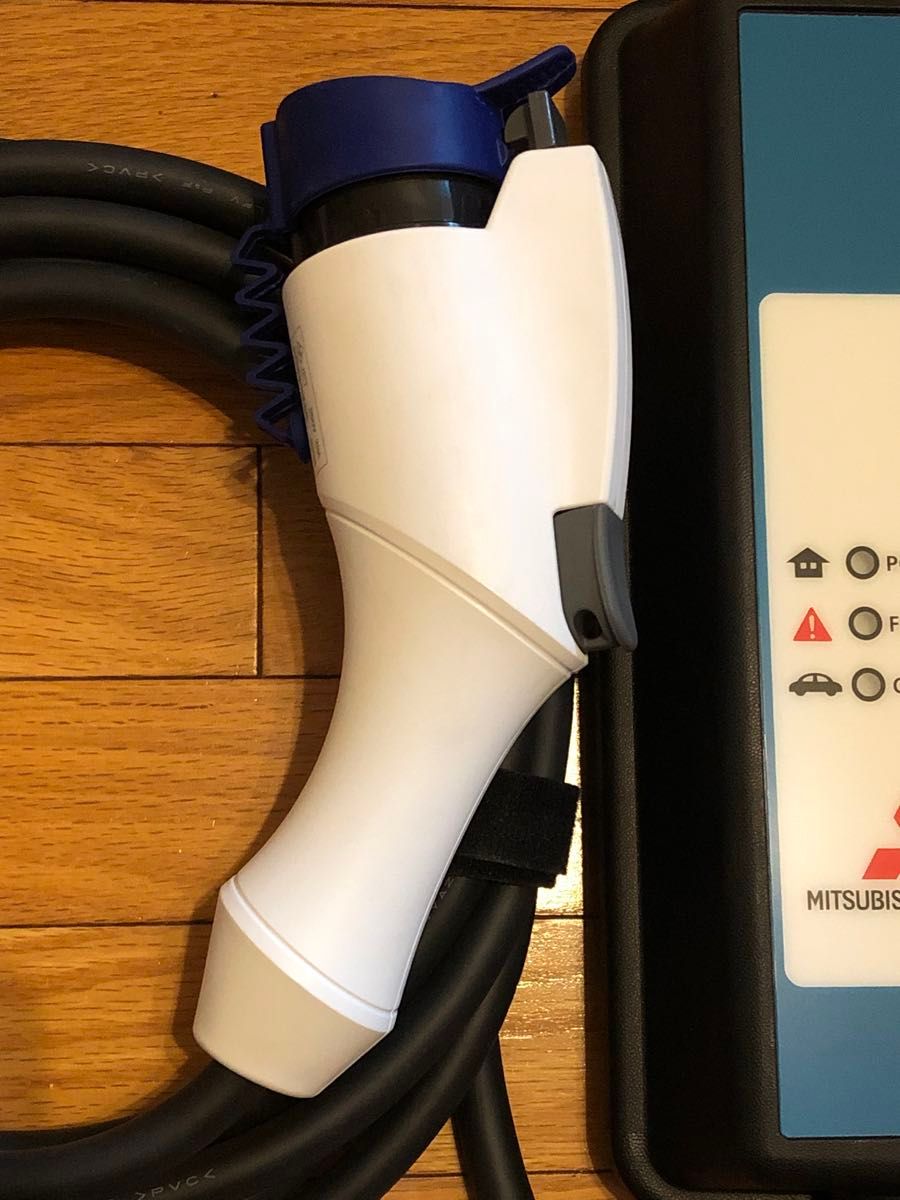 美品 三菱アウトランダー PHEV純正200V充電ケーブル|Yahoo 美品 三菱アウトランダー PHEV純正200V充電ケーブル|Yahoo