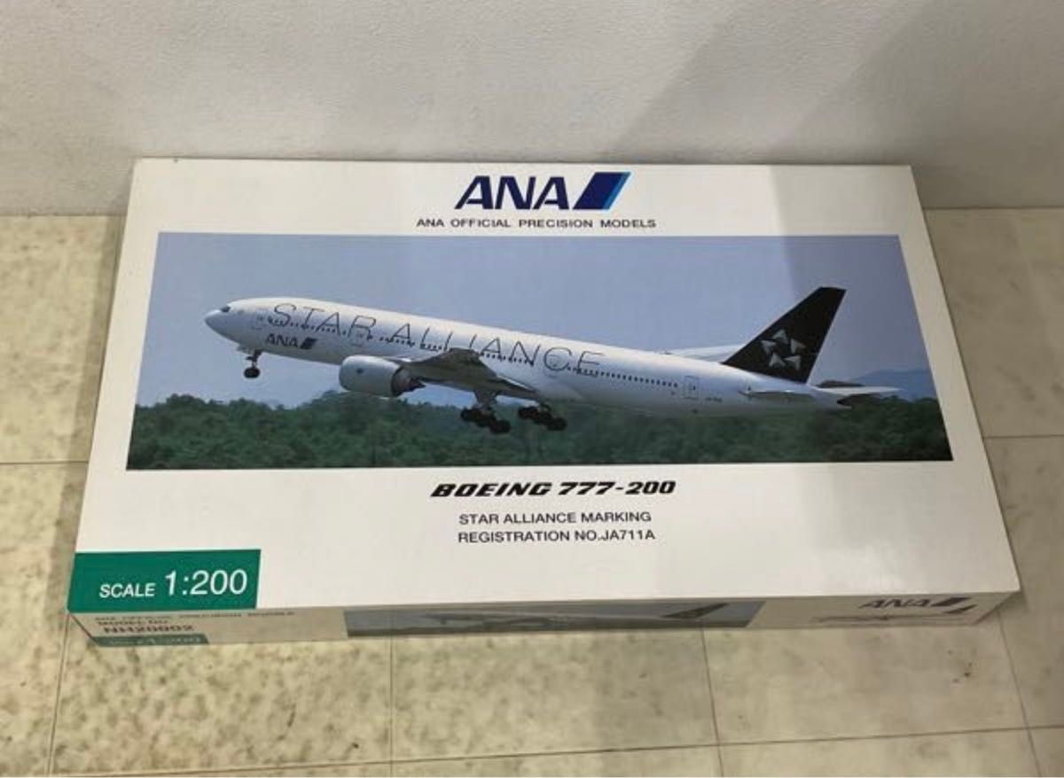 全日空商事 1/200 ボーイング 777-200 STAR ALLIANCE MARKING 全日空商事 1/200 ボーイング 777-200 STAR ALLIANCE MARKING
