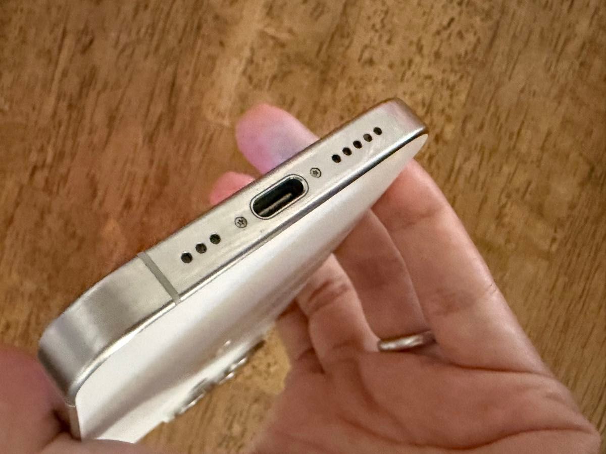 Apple iPhone 15 Pro ホワイトチタニウム|Yahoo!フリマ(旧 Apple iPhone 15 Pro ホワイトチタニウム|Yahoo!フリマ(旧