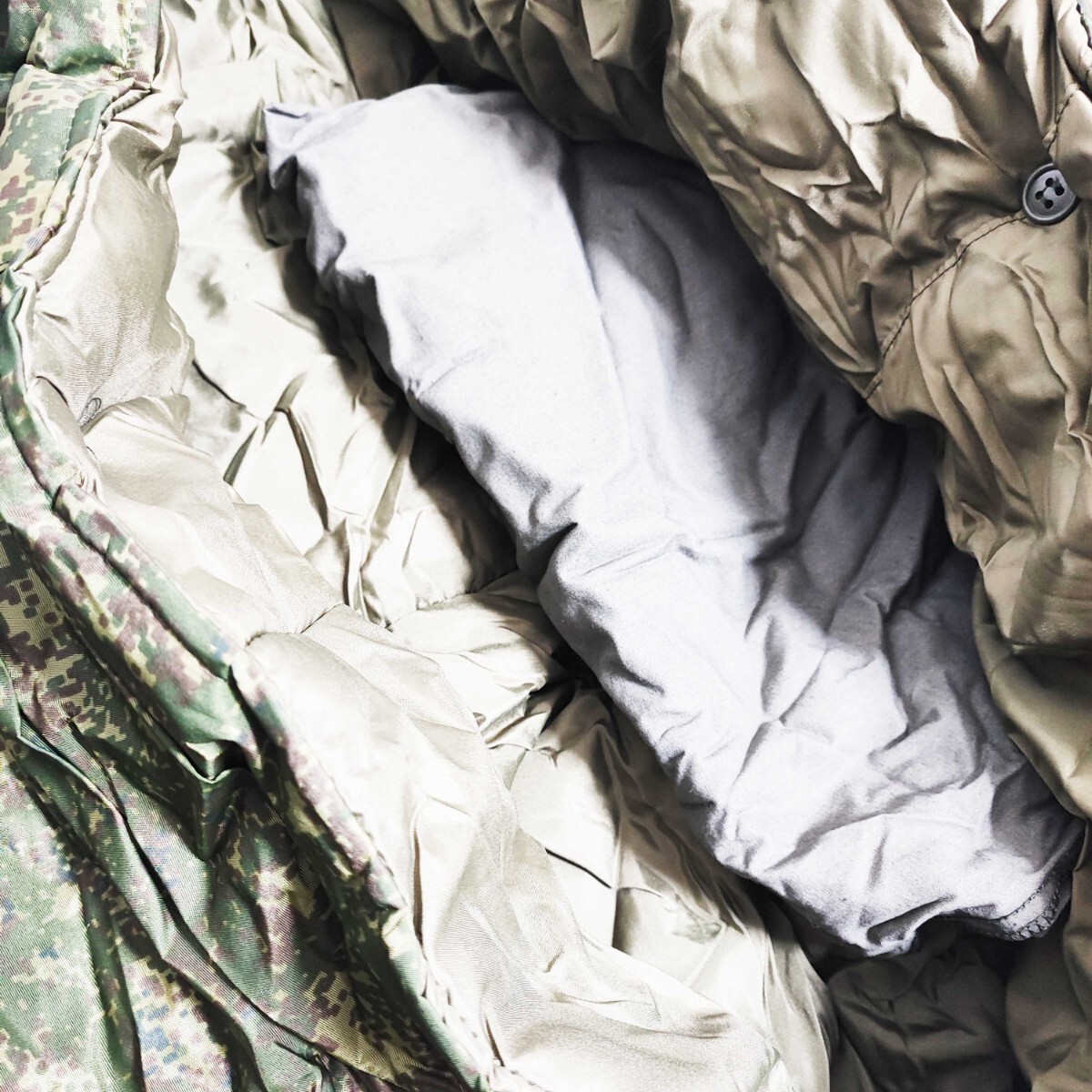 Yes Sir shop】 ロシア軍 実物 ラトニク 寝袋 新ロット 新品未 Yes Sir shop】 ロシア軍 実物 ラトニク 寝袋 新ロット 新品未