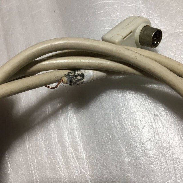 [ бытовая техника ] коаксильный кабель примерно 3m слабый 