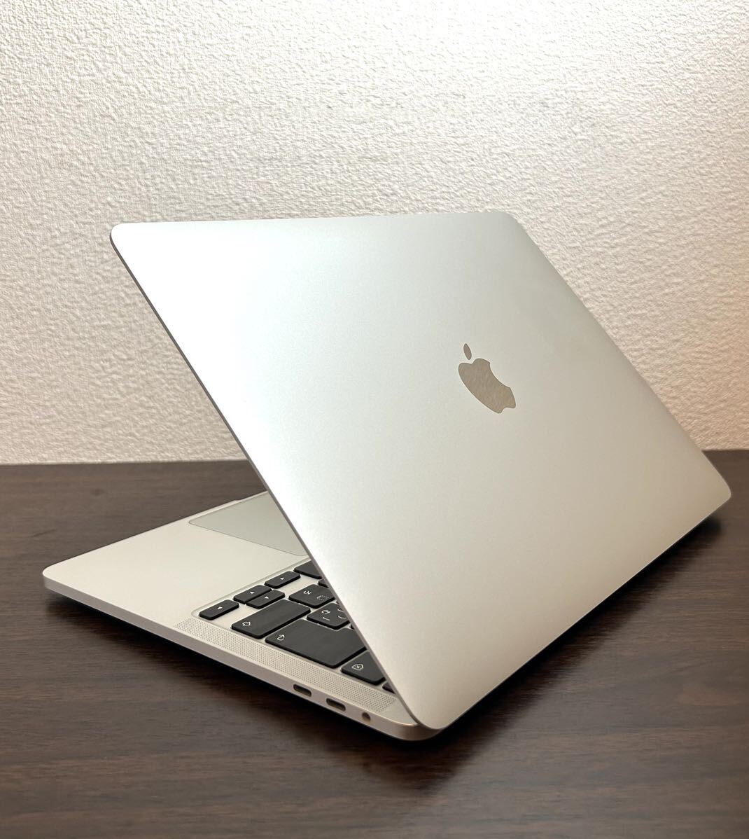 2日間限定価格 使用300時間【最上位極上品】Apple MacBook PRO Retina13inch 2020/i7 2.3GHZ/32GB/SSD1TB/最新OS対応/Windows11/office2019 2日間限定価格 使用300時間【最上位極上品】Apple MacBook PRO Retina13inch 2020/i7 2.3GHZ/32GB/SSD1TB/最新OS対応/Windows11/office2019