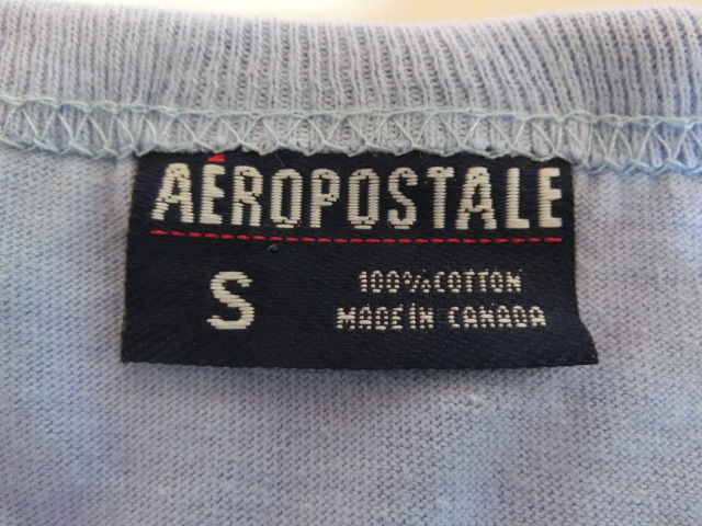 USA購入 人気アメカジブランド【AEROPOSTALE】 エアロポステール ロゴプリント入り袖短TシャツUS Sサイズ パープル 新品未使用_画像5