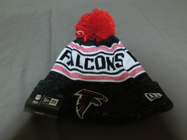 USA購入 ニューエラ【NEWERA】製 NFLオフィシャル アトランタ ファルコンズ 【Atlanta Falcons】ロゴ刺繍入りニットキャップ新品未使用_画像4