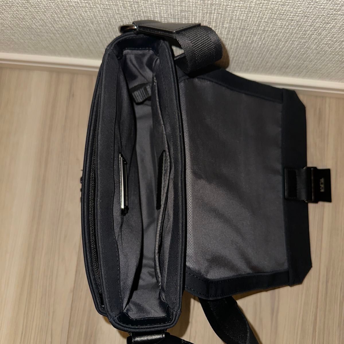 トゥミ ショルダーバッグ TUMI HARRISONクロスボディ ショルダー トゥミ ショルダーバッグ TUMI HARRISONクロスボディ ショルダー