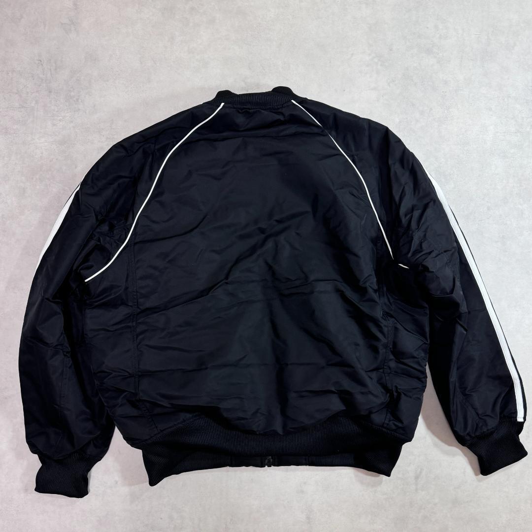 新品 XLsize アディダスオリジナルス SST ボンバージャケット 新品 XLsize アディダスオリジナルス SST ボンバージャケット