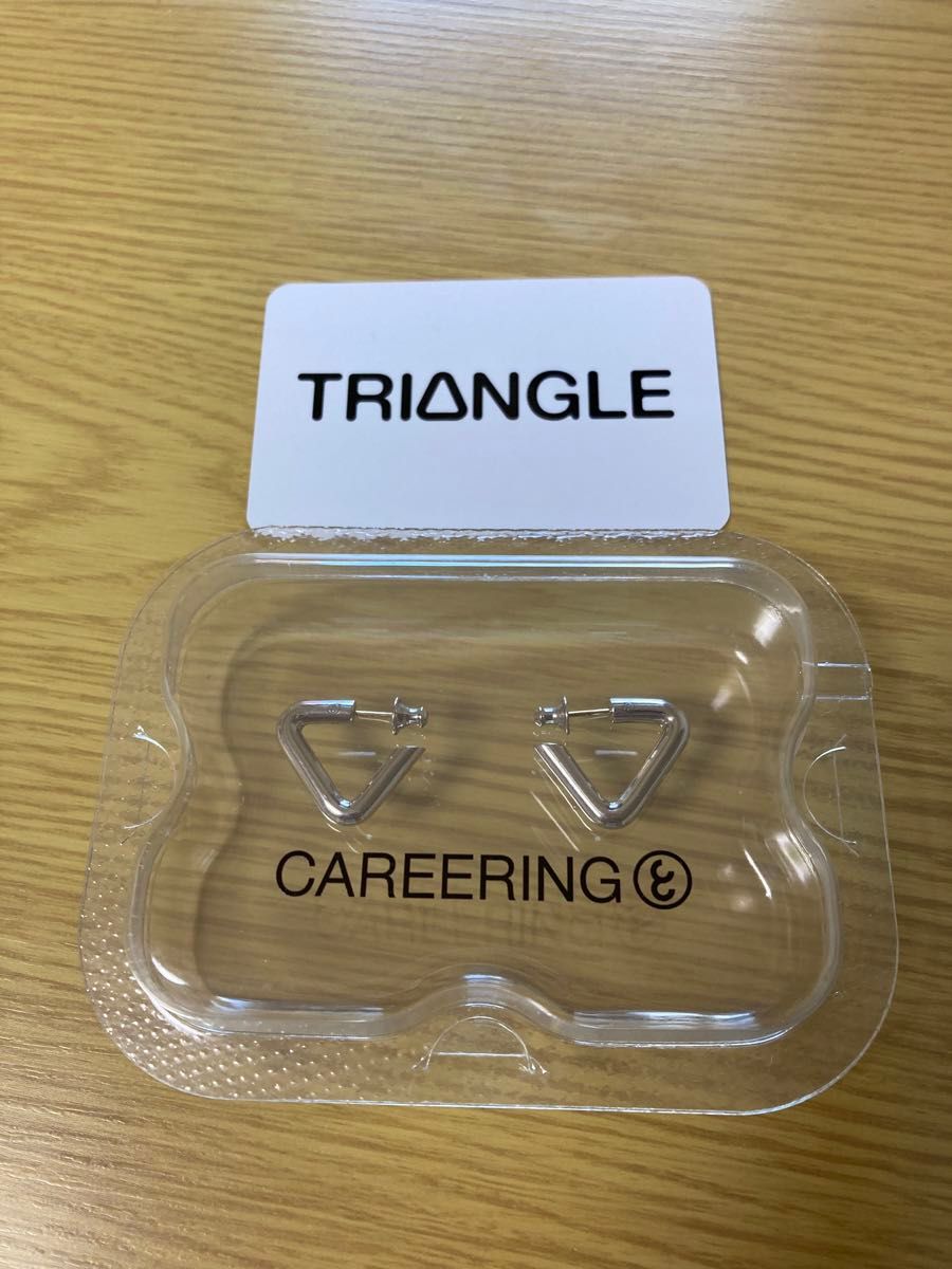 CAREERING(キャリアリング) TRIANGLE ピアス(501) 優里 メンズ CAREERING(キャリアリング) TRIANGLE ピアス(501) 優里 メンズ
