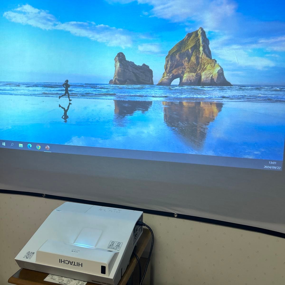 日立 超短焦点プロジェクター CP-TW3506|Yahoo!フリマ(旧 日立 超短焦点プロジェクター CP-TW3506|Yahoo!フリマ(旧