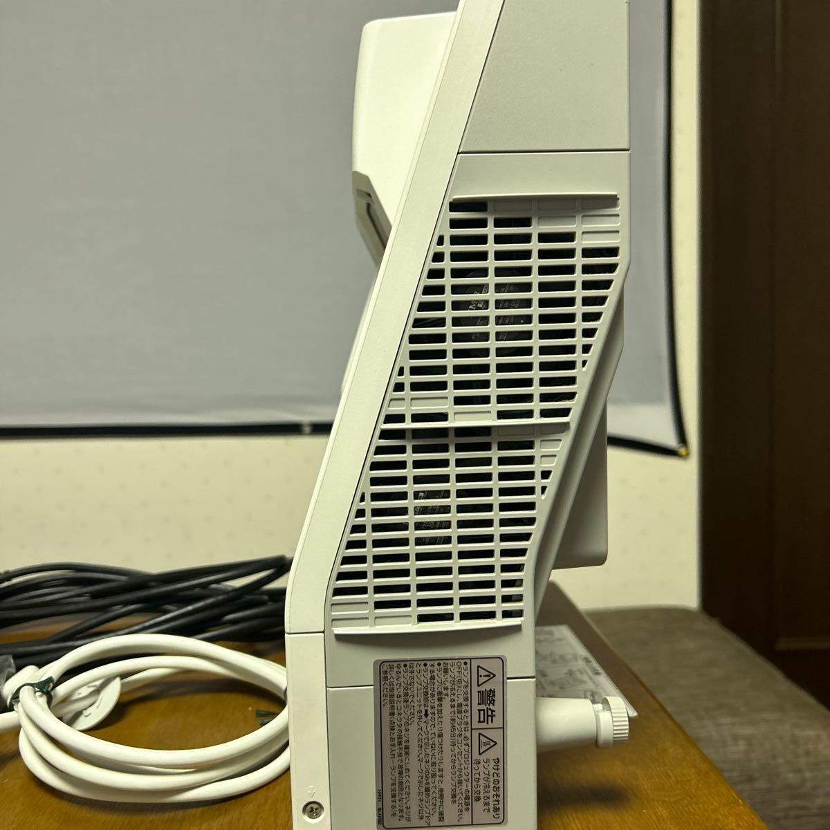 日立 超短焦点プロジェクター CP-TW3506|Yahoo!フリマ(旧 日立 超短焦点プロジェクター CP-TW3506|Yahoo!フリマ(旧