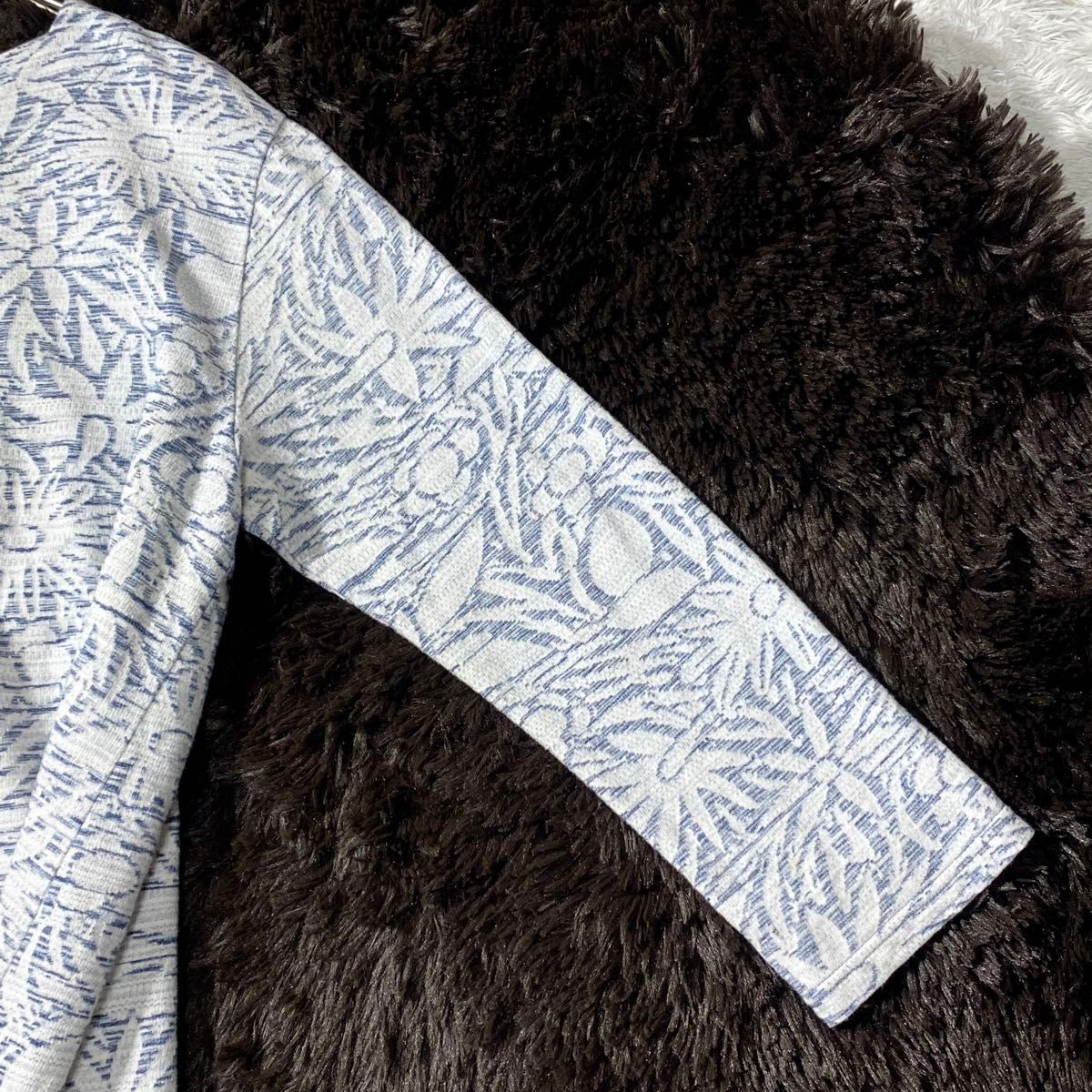 美品】プランテーション Plantation 花柄 フラワー カットソー 美品】プランテーション Plantation 花柄 フラワー カットソー