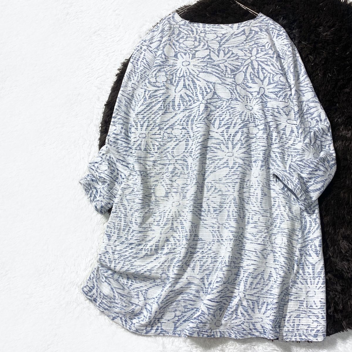 美品】プランテーション Plantation 花柄 フラワー カットソー 美品】プランテーション Plantation 花柄 フラワー カットソー