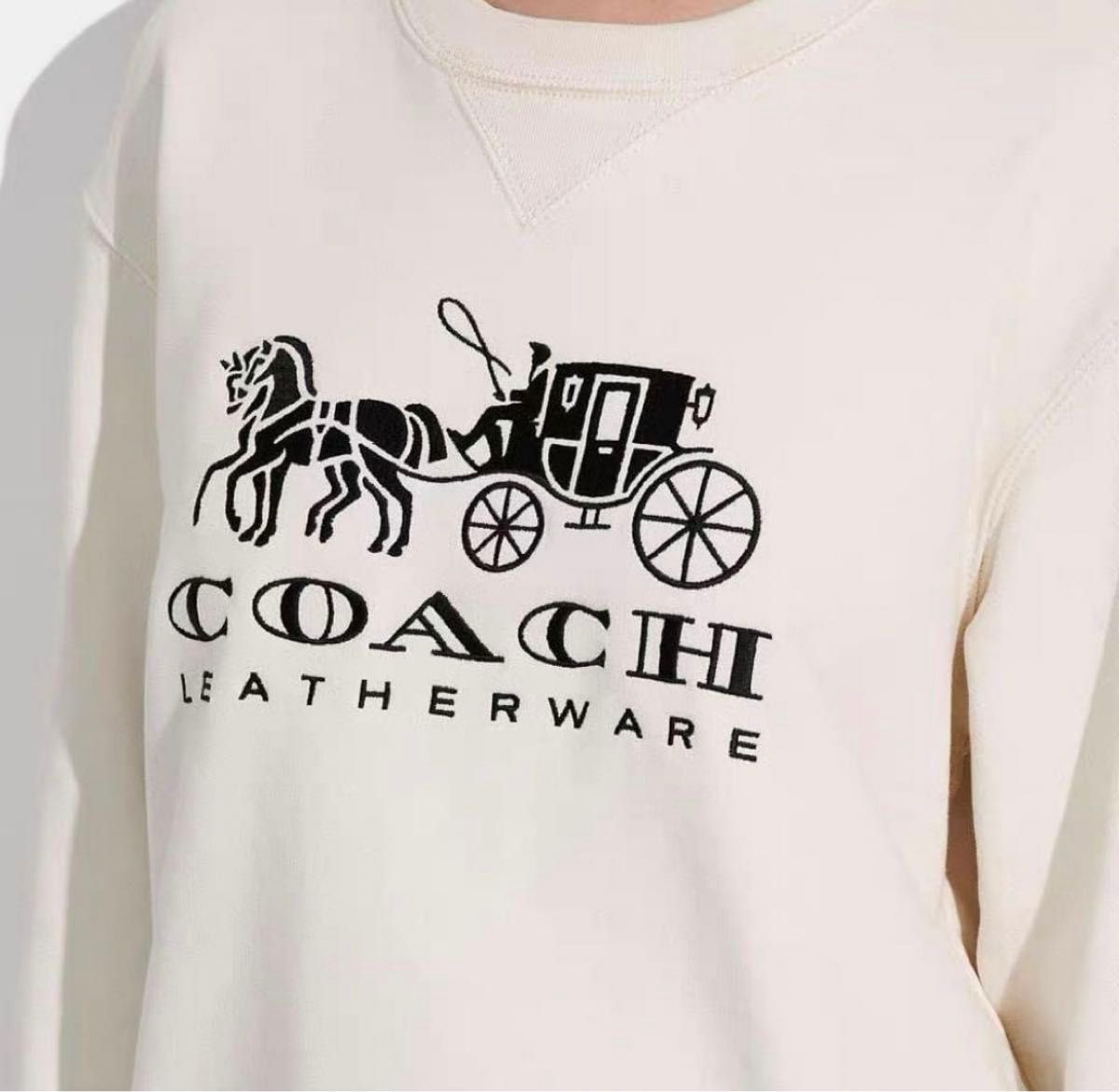 【✨美品】Coachコーチ スウェット レディース トップス オフホワイト S Coachコーチ スウェット レディース トップス トレーナー オフ