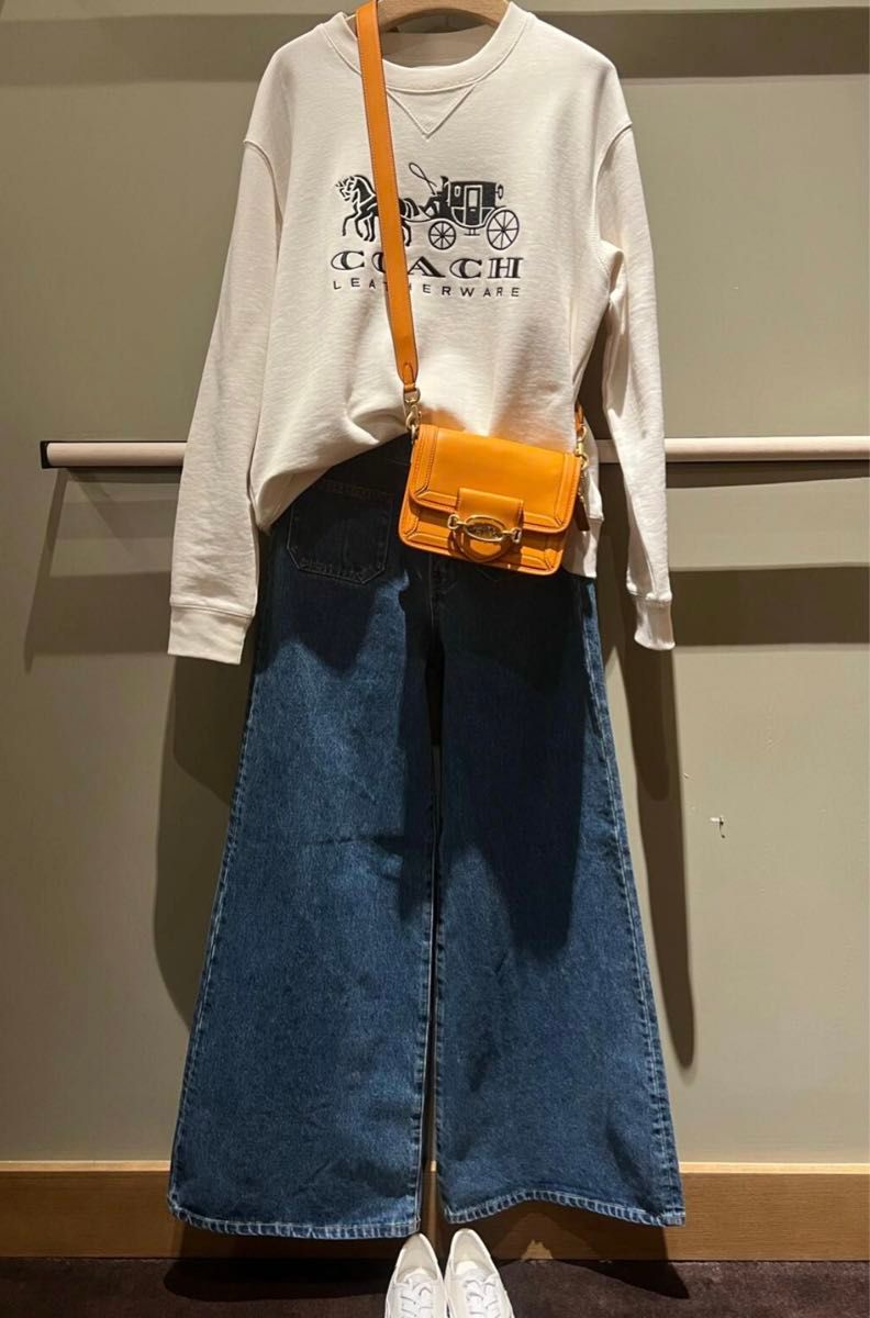 【✨美品】Coachコーチ スウェット レディース トップス オフホワイト S Coachコーチ スウェット レディース トップス トレーナー オフ