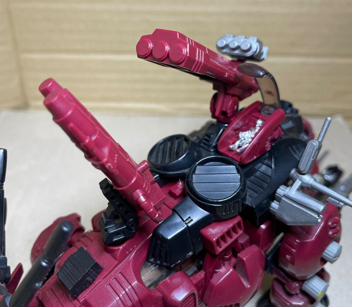 メカ生体ゾイド【レッドホーン(恐竜型)】組立済み|Yahoo メカ生体ゾイド【レッドホーン(恐竜型)】組立済み|Yahoo