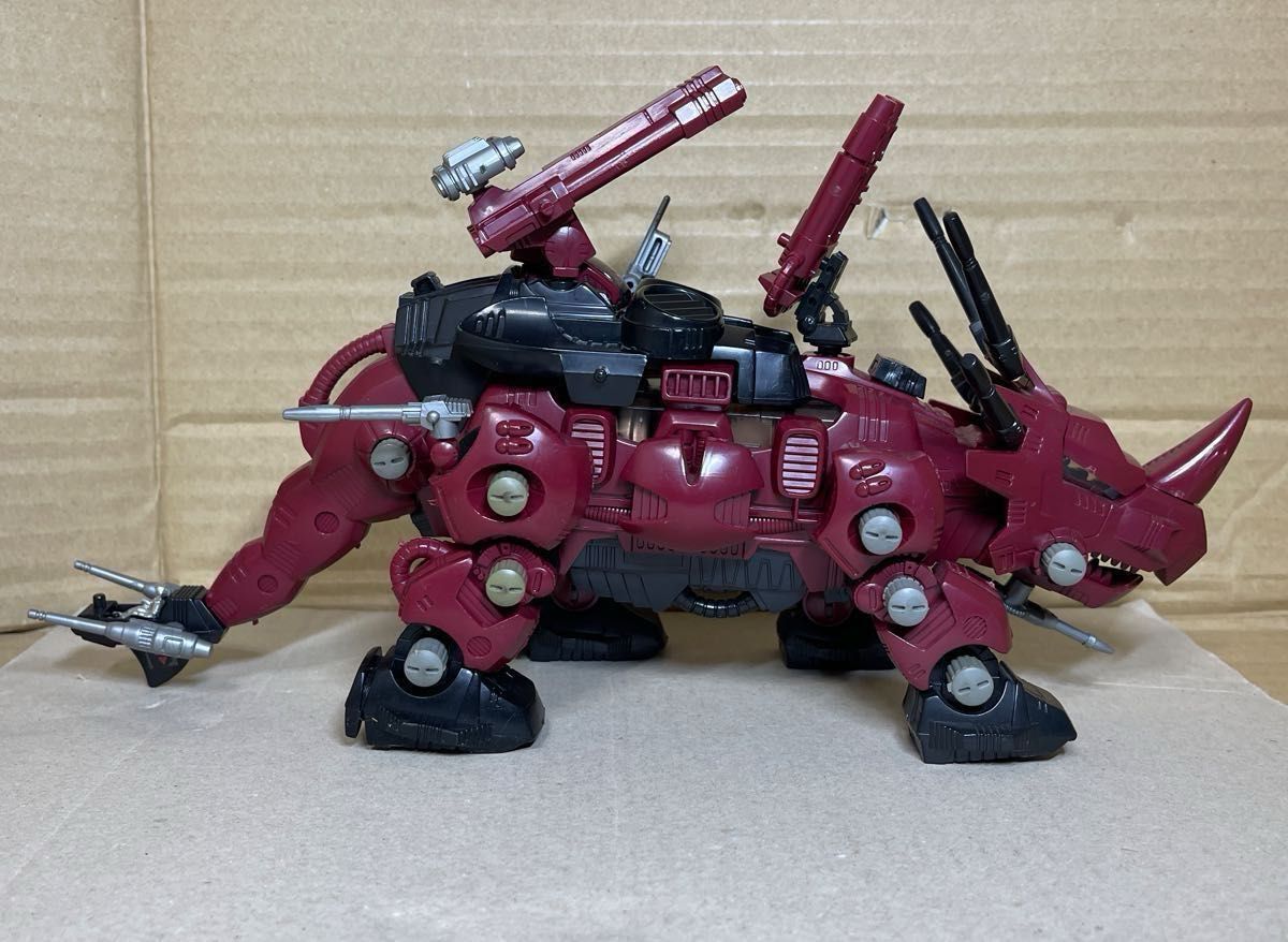 メカ生体ゾイド【レッドホーン(恐竜型)】組立済み|Yahoo メカ生体ゾイド【レッドホーン(恐竜型)】組立済み|Yahoo
