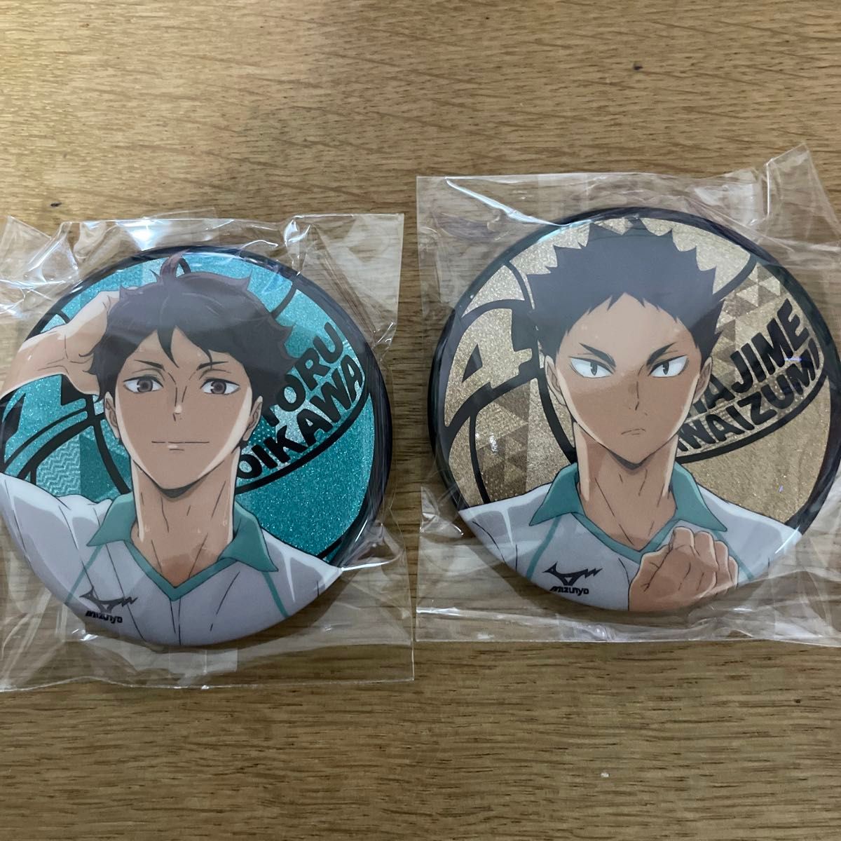 ハイキュー ラメキラ缶バッジ【及川徹・岩泉一】|Yahoo!フリマ ハイキュー ラメキラ缶バッジ【及川徹・岩泉一】|Yahoo!フリマ