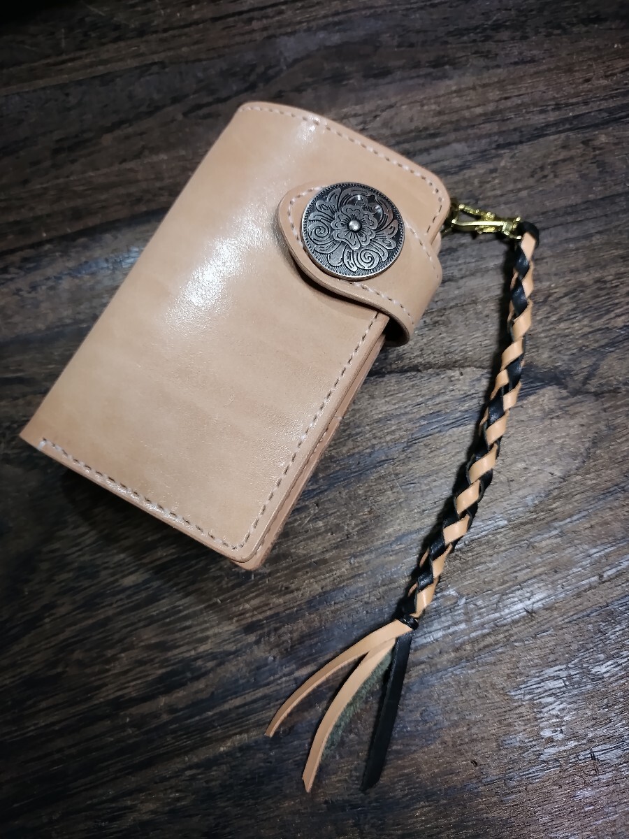 留め革フラップ全縫い☆22cmレザーチェーン付☆ミドルレザー 留め革フラップ全縫い☆22cmレザーチェーン付☆ミドルレザー